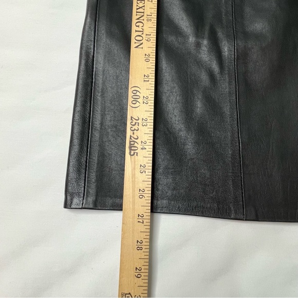 Black Leather Skirt by Images. Size 10 - Picture 2 of 14